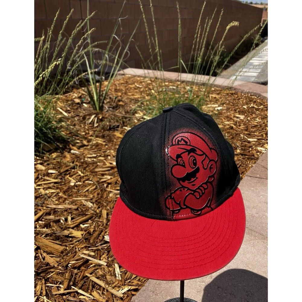 Super Mario Bros Tek Flex Snapback Hat Adult Large Mario on Front Black Red OSFM